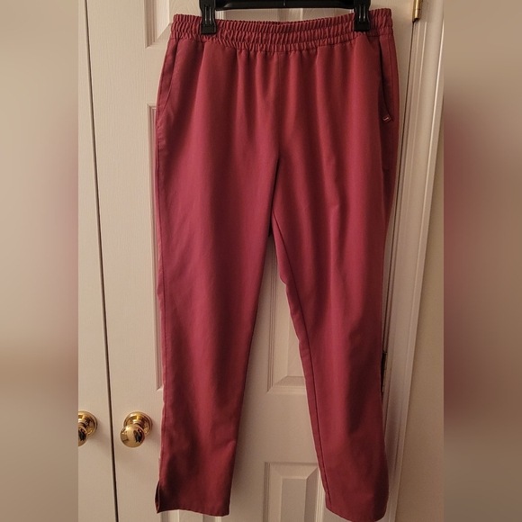 Jaanuu scrubs - Picture 6 of 7